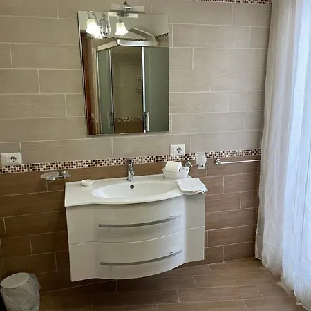 Casa Elisa Holiday home *